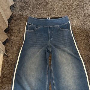 HALARA Blue Flare Jeans with White Stripe